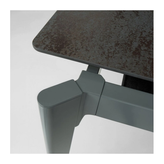 Otello Plus 140x80 (180) - Piano con Angolo Raggiato Tavoli moderni Point 2