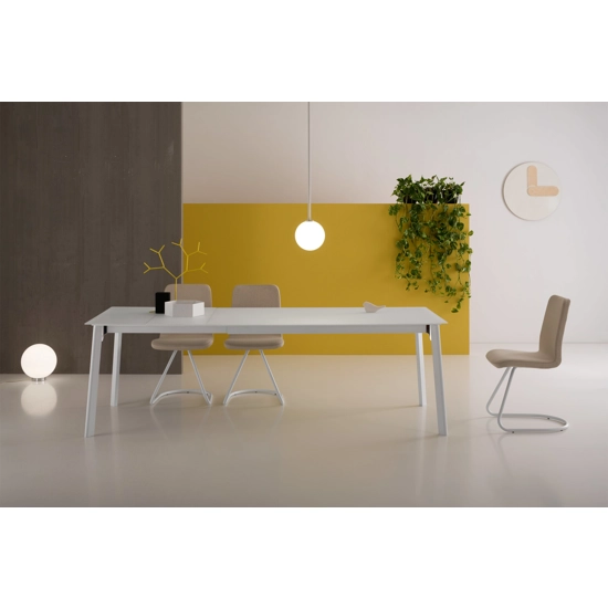 Otello Plus 200x100 (240) - Piano con Angolo Raggiato Tavoli moderni Point 4