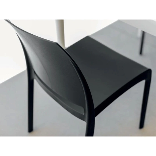 SOAVE Sedie Contract Progetto Sedia 2