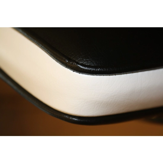 Holly 65 hours Metal stools Progetto Sedia 2