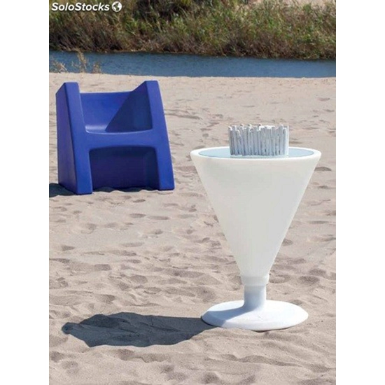 Martinica - Tavolo illuminato Tavoli da esterno Progetto Sedia 3