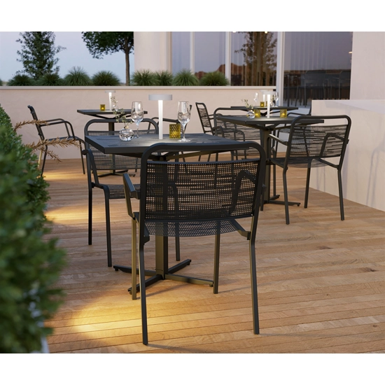 Tavolino FIT Tavoli contract Progetto Sedia 1