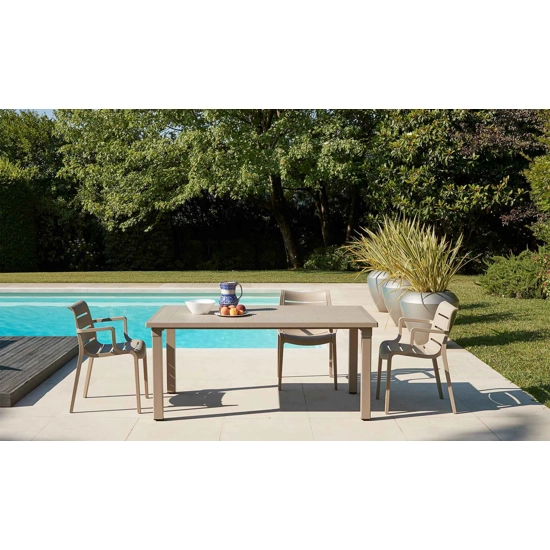 Hercules Outdoor tables Scab