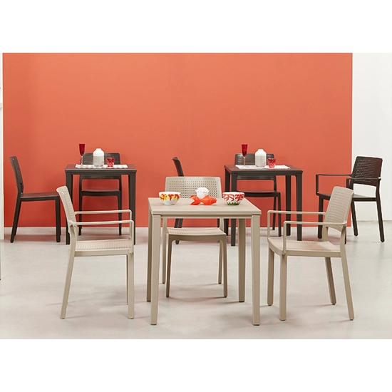 Thyme 70x70 Contract tables Scab 2