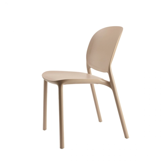 hug Plastic chairs Scab 1