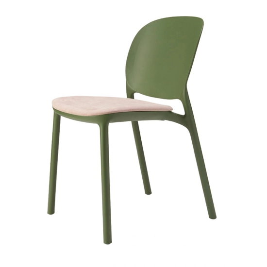 Hug with Pillow Upholstered chairs Scab