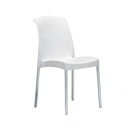 Jenny Garden and outdoor chairs Scab 3