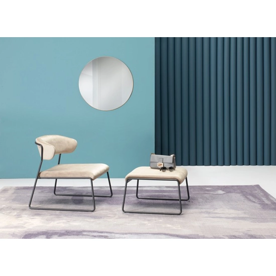 Lisa Potrona Lounge Waiting room chairs Scab 5