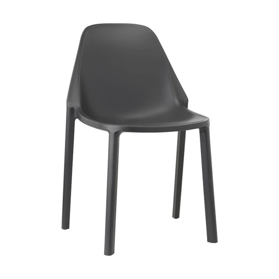 More Plastic chairs Scab 5