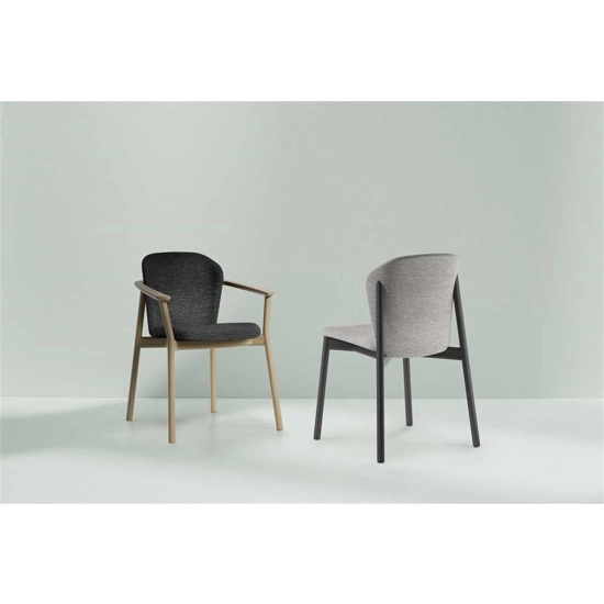 Finn Armchair Natural Upholstered chairs Scab