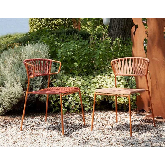 Lisa Club Metal chairs Scab 2