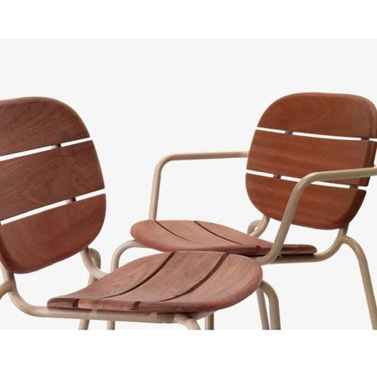 SI-SI Wood Armrests Metal chairs Scab 1
