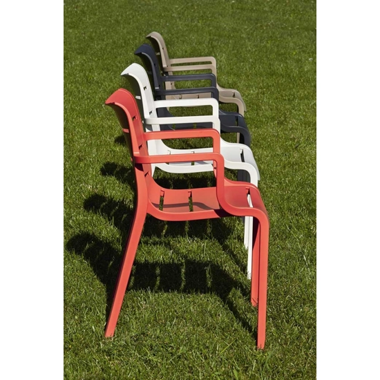 Sunset Plastic chairs Scab 1