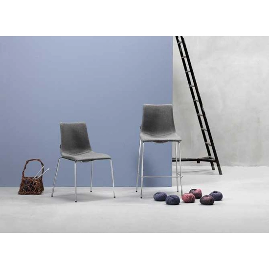 Zebra Pop Stool Metal stools Scab 1