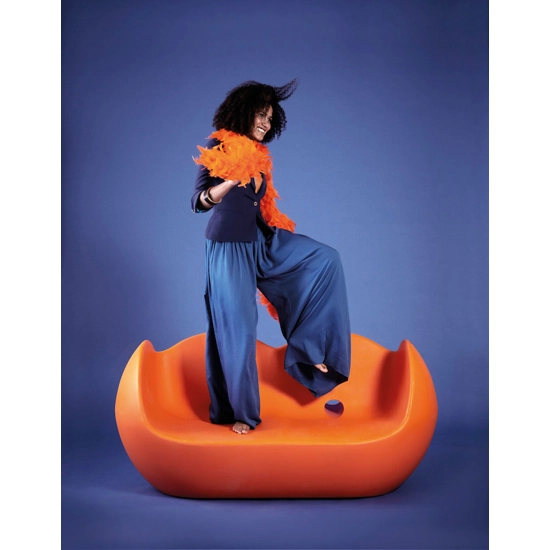 Blossy Sofas for commercial premises Slide 2