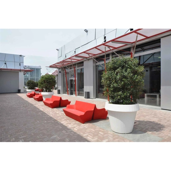 Kami yon Sofas for commercial premises Slide 4