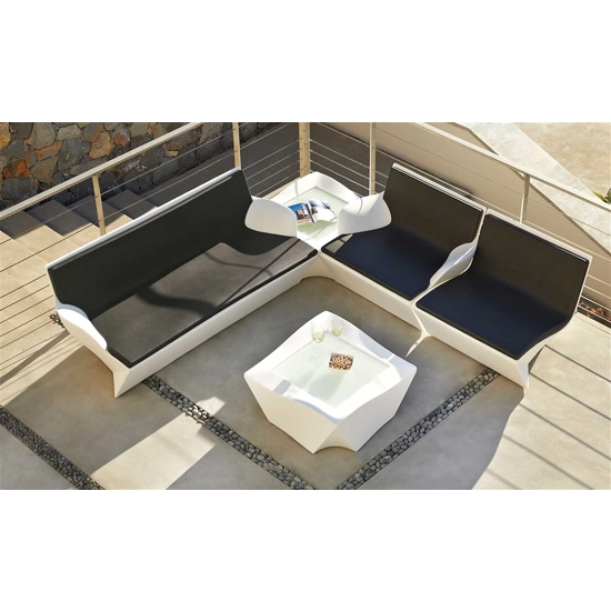 Kami yon Sofas for commercial premises Slide 7