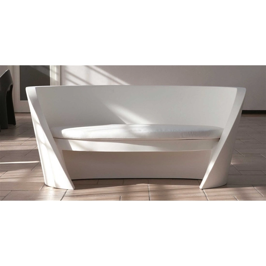 Rap Sofas for commercial premises Slide 3