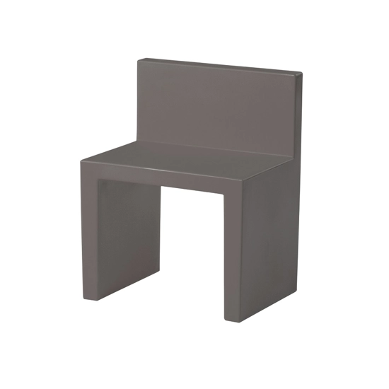 Right Angle Garden and outdoor chairs Slide 1