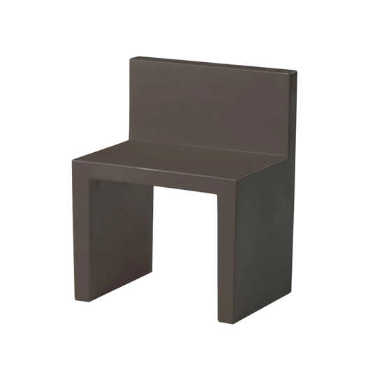 Right Angle Garden and outdoor chairs Slide 2