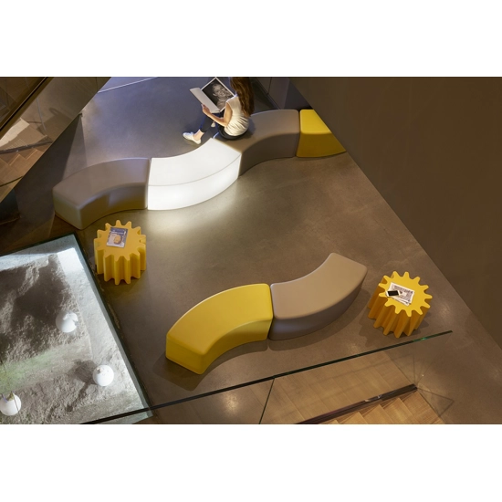 Gear Sgabelli contract Slide 13