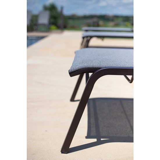 Alice Lettino Sunbeds and deck chairs in the garden Vermobil 5