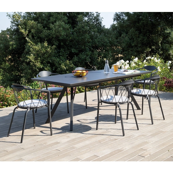 Daisy Garden and outdoor chairs Vermobil 1