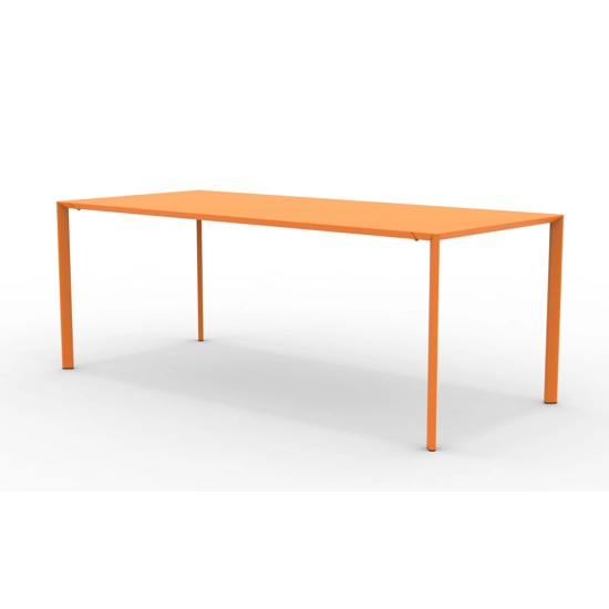 Fox 200x90 Tavoli contract Vermobil 1