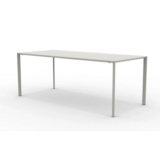 Fox 200x90 Tavoli contract Vermobil 9