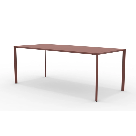 Fox 200x90 Tavoli contract Vermobil 13